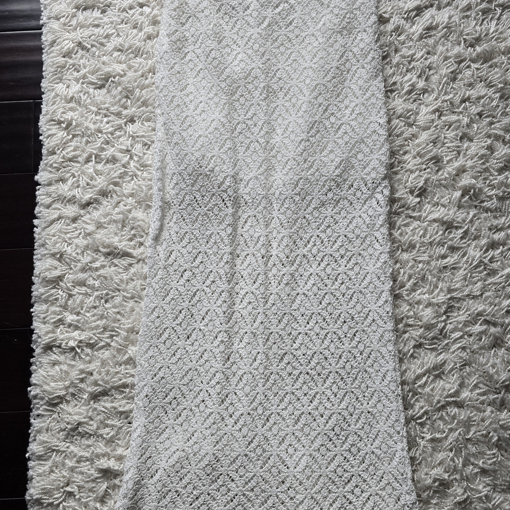 Elegant White Lace Skirt